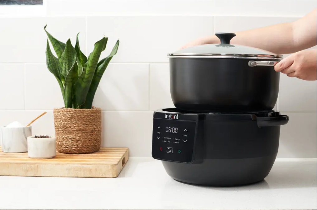 Slow cooker Instant Pot Slow Cooker Superior 7L, 800 W, 4 functii in 1 (Negru)