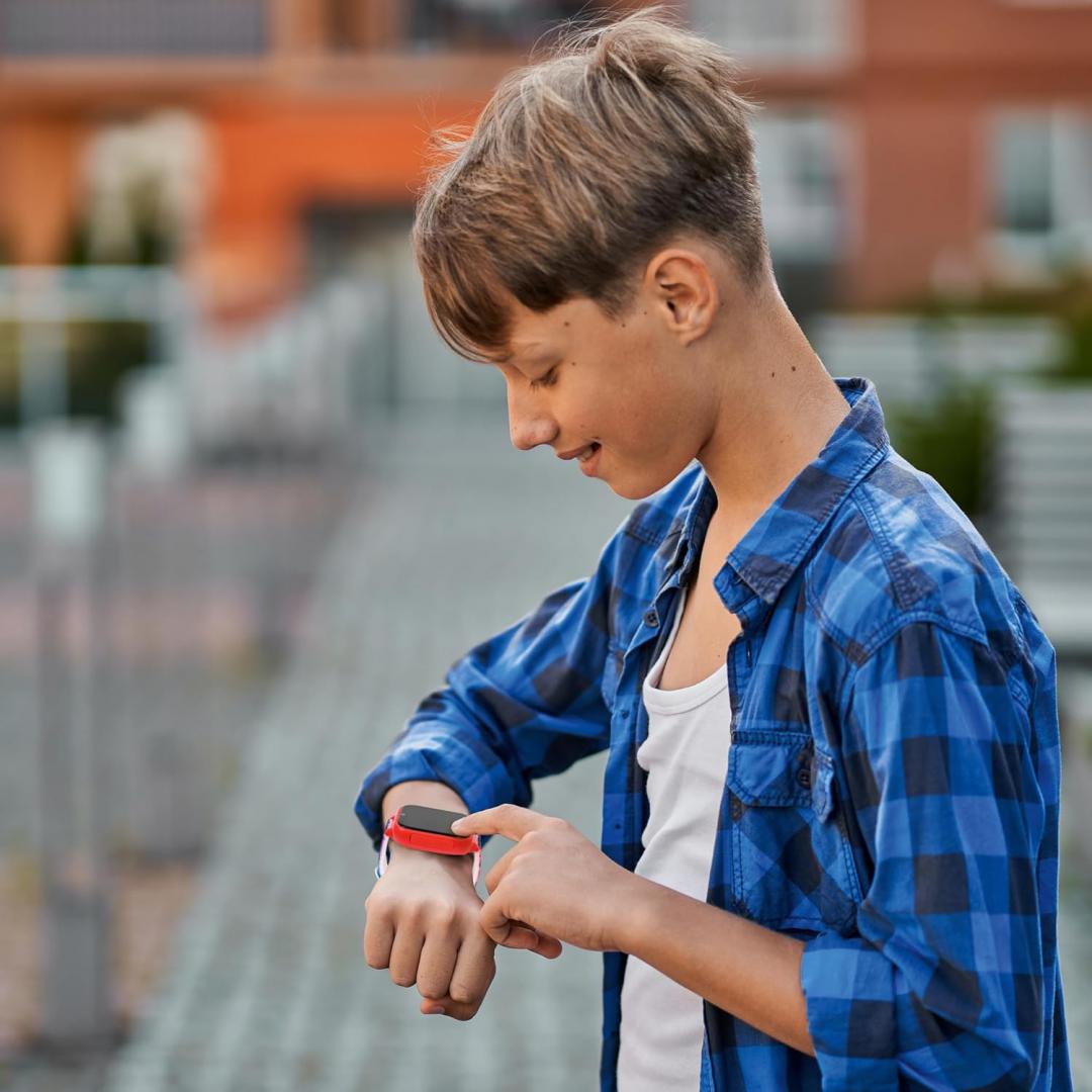 CEAS CU APARAT FOTO&VIDEO, SPIDERMAN