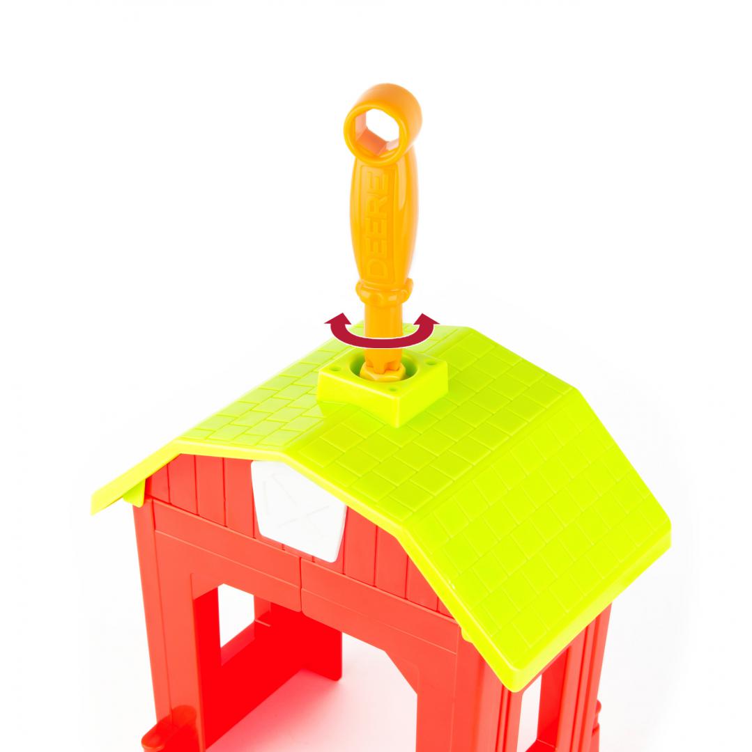 Tractoras Construiti Un Prieten Corey