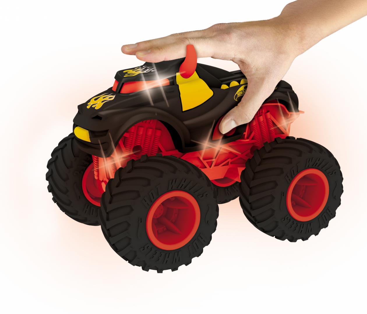 MASINA CU LUMINI SI SUNETE, REV TREDZ ROSU, HOT WHEELS