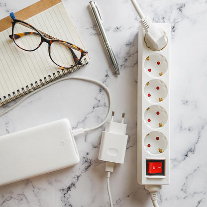 Prelungitor Spacer, Schuko X 5, Conectare Prin Schuko (T), Cablu 3 M, 16 A, Max. , Protectie Supratensiune, Protectie Copii,