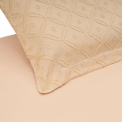 Lenjerie de pat king size pentru 2 persoane Tuff Heinner Home, cearsaf pilota 200x220 cm, cearsaf pat 220x240 cm, 2 fete de perna oxford 50x70+5 cm, microfibra, broderie Tuffata, crem