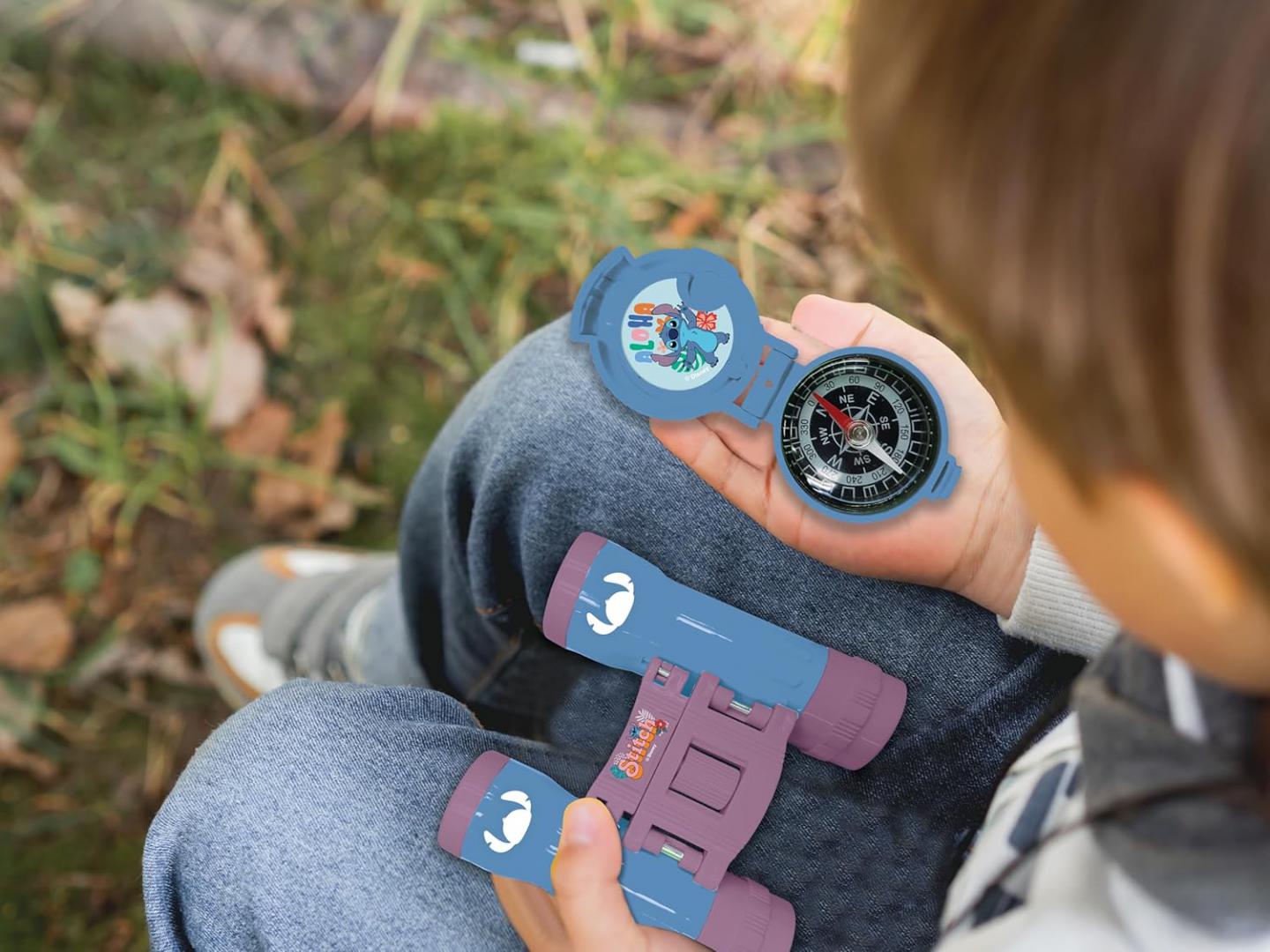 Set Cu Statii Emisie-Recepție, Stitch