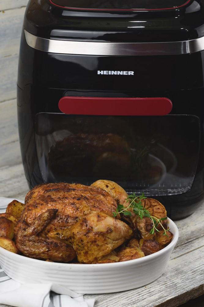 Friteuza cu aer cald Heinner Aifryer Crystal Clear HAF-B2000FB, gatire fara ulei, 2000W, capacitate cos 4.5L, capacitate cuptor 11L, 8 programe, 3 rafturi pentru preparare cu aer cald, afisaj digital, tija rotisor, termostat reglabil: 30-200˚C