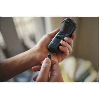 Aparat De Ras Philips Shaver Seria 3000 S3144/00, Barbierit Umed Şi Uscat, Fara Fir, Capete 5D Pivotante Si Flexibile, Lame Autoascutire, 60 Min, Capac De Protectie, Intens, L X A X I (Mm)